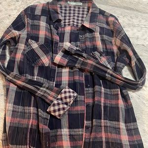 Maurices size large button up plaid shirt